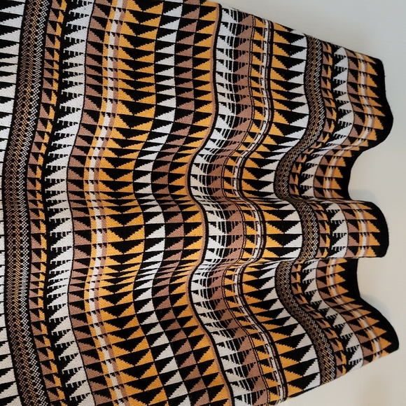 Aztec Printed Dress - Picture 3 of 6